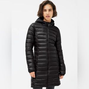 NWOT TNAction Botanie Long Puffer